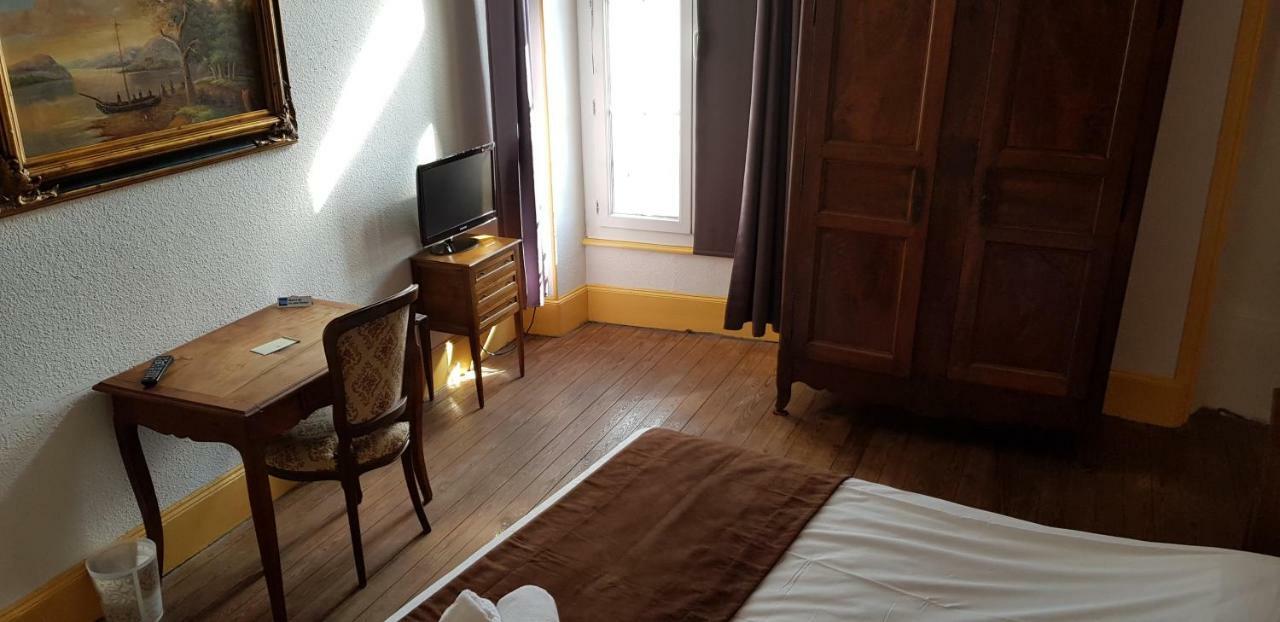 Logis Hotel Le Prieure Bourg-Saint-Andéol Екстериор снимка